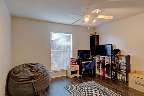 7736 Meadow Road Dallas TX 75230