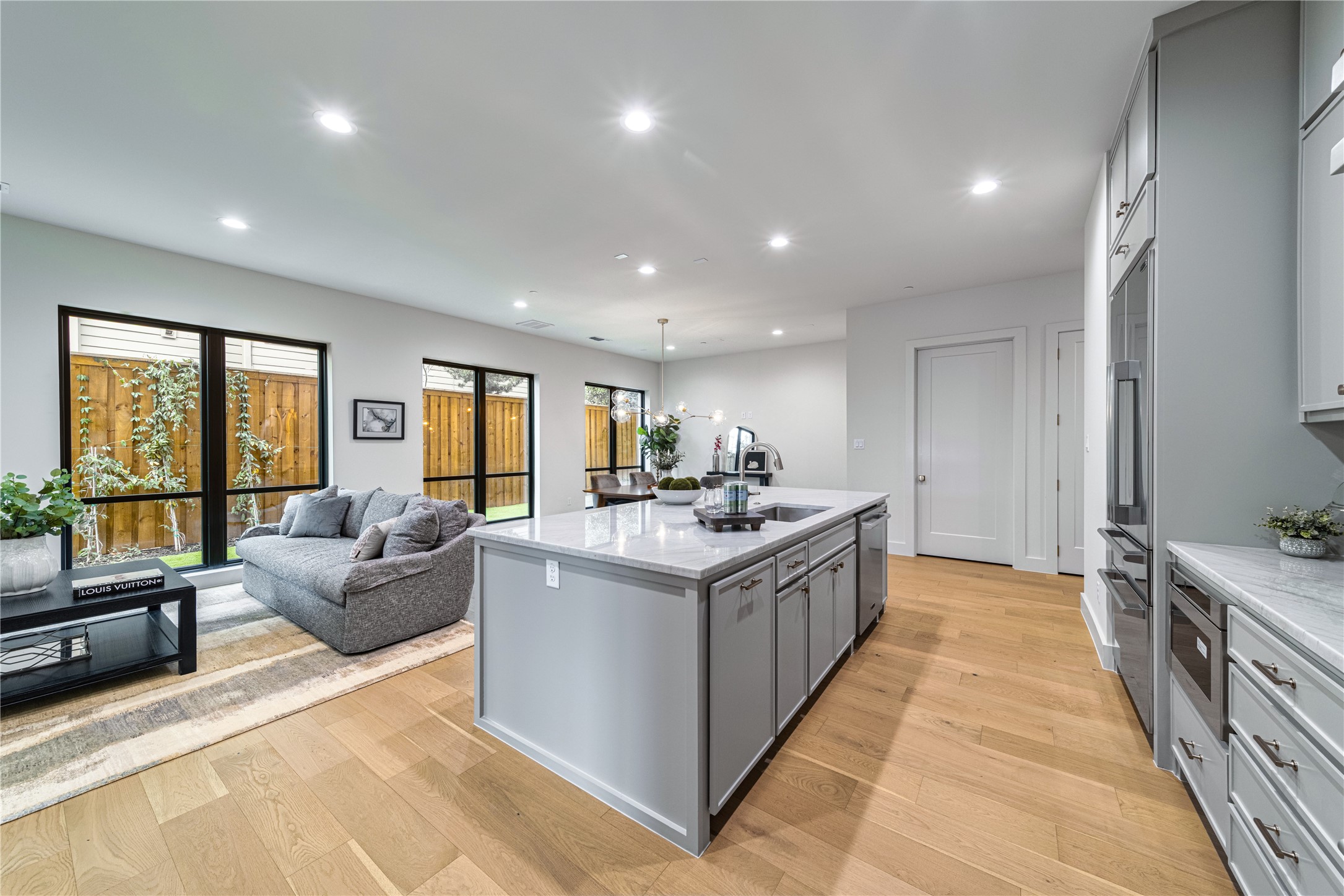 3601 Routh Street Dallas TX 75219