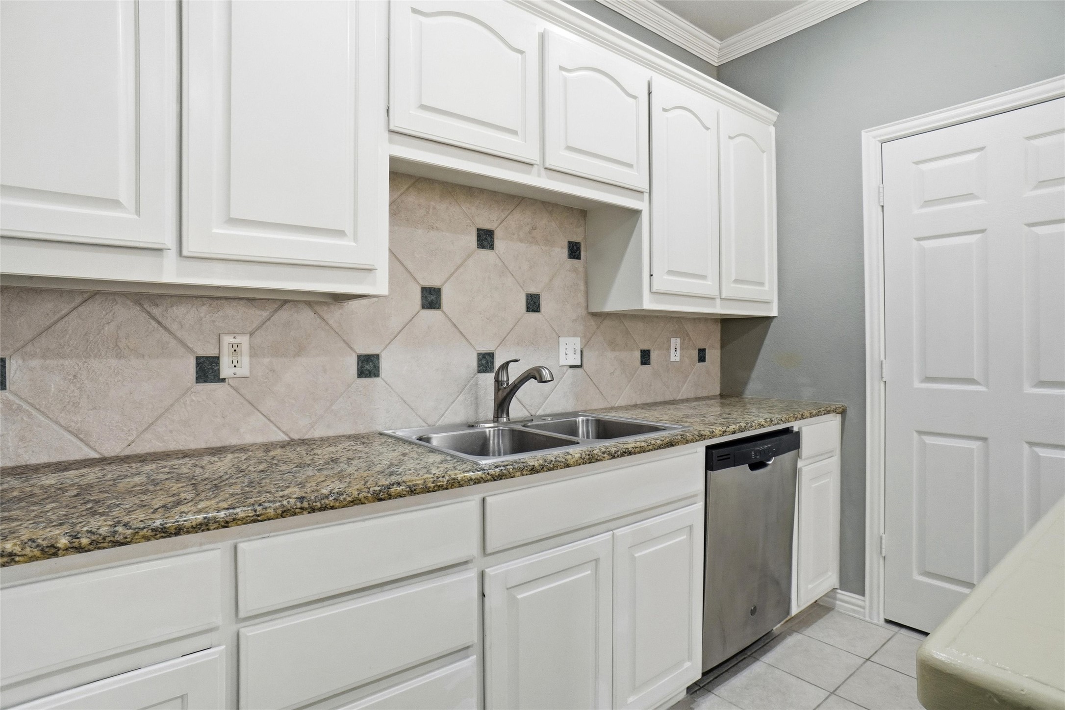 1923 Maplewood Trail Colleyville TX 76034