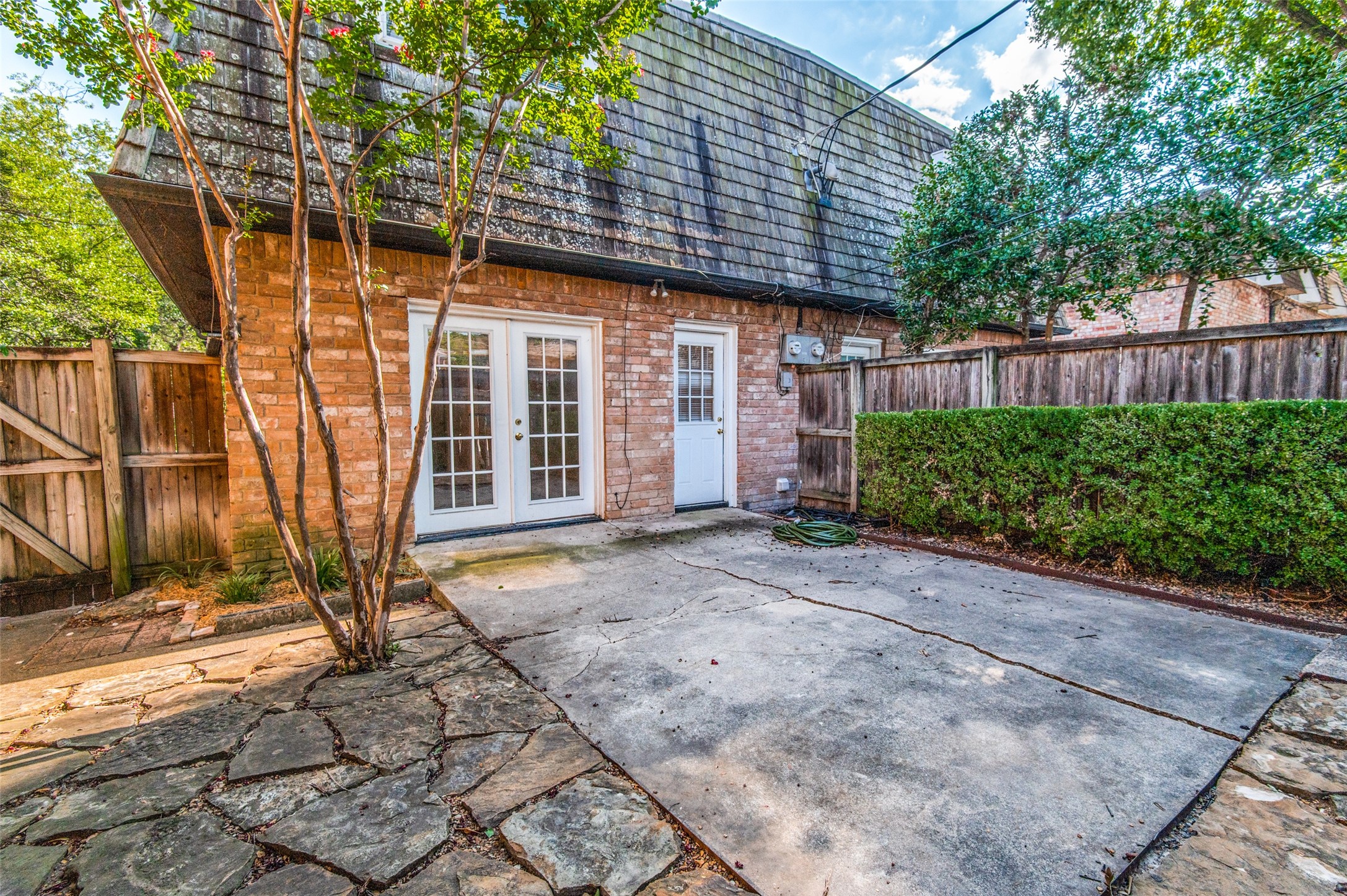 3446 Asbury Street University Park TX 75205