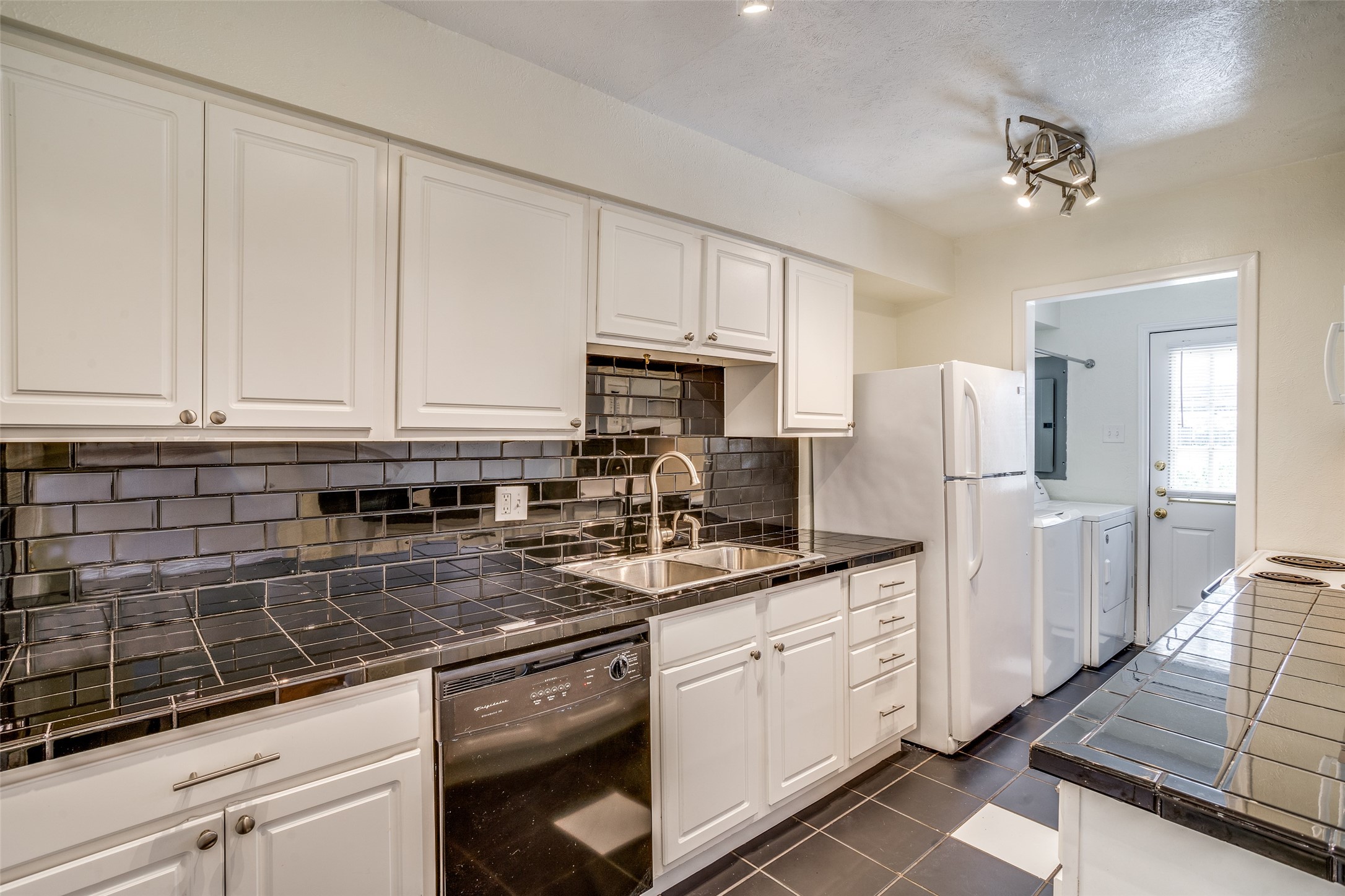 3446 Asbury Street University Park TX 75205