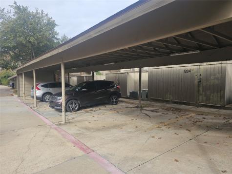 9910 Royal Lane Dallas TX 75231