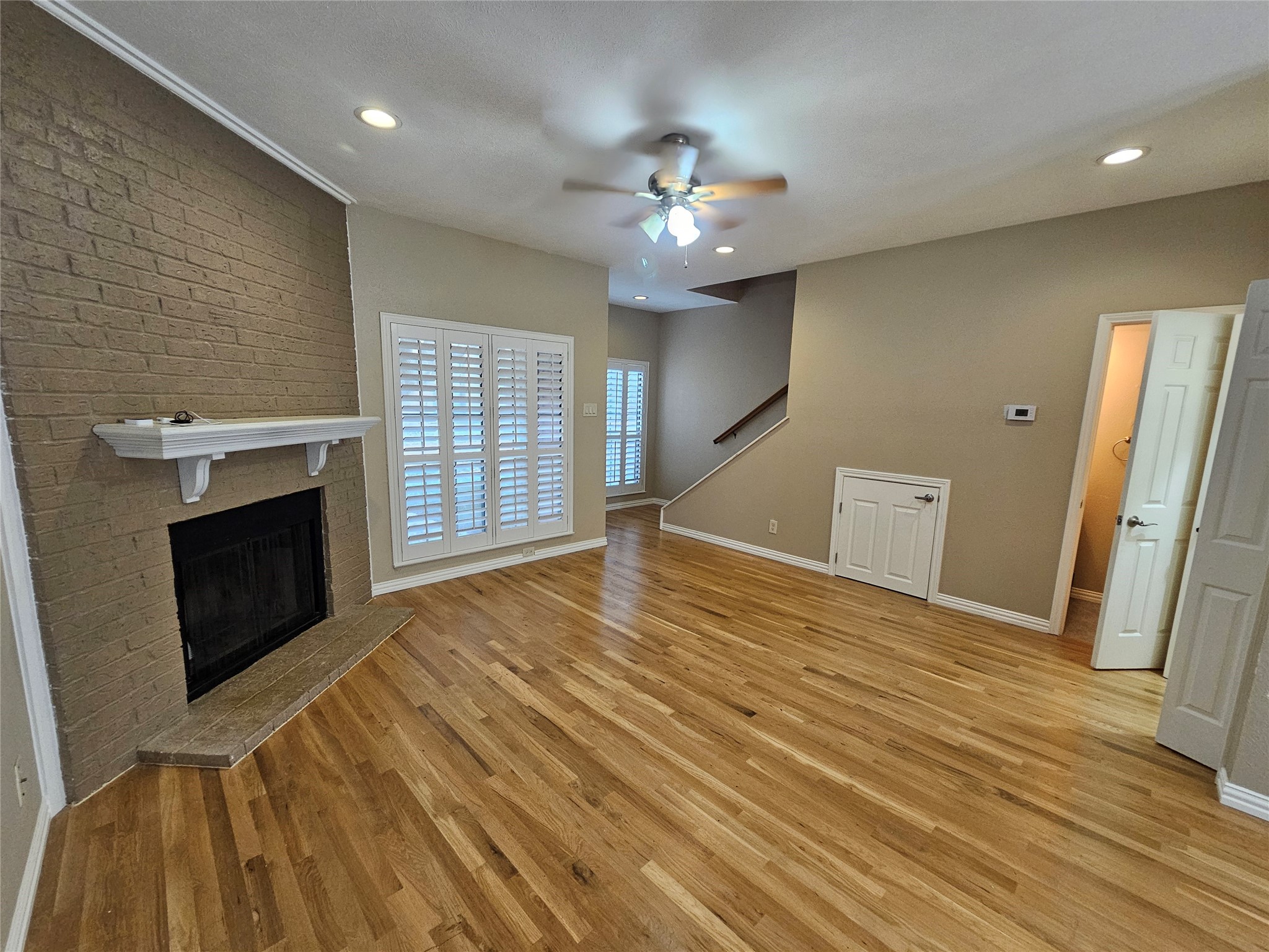 9910 Royal Lane Dallas TX 75231