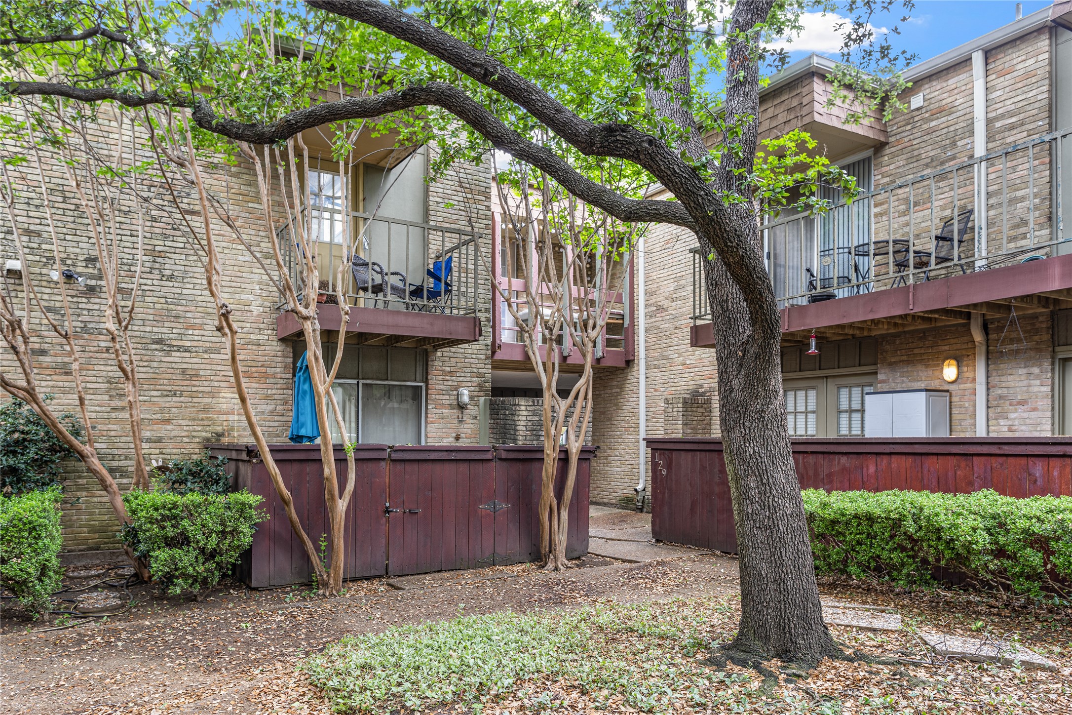 5916 Birchbrook Drive Dallas TX 75206