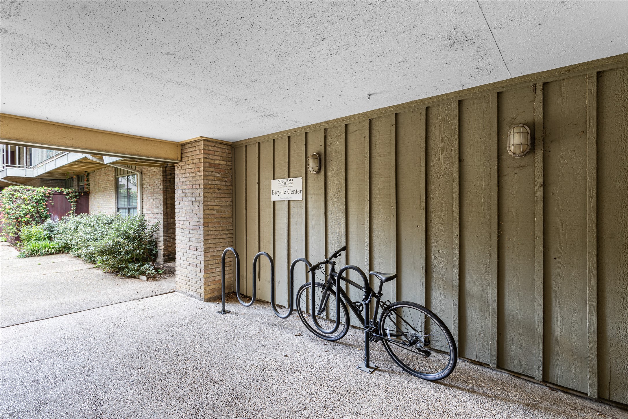 5916 Birchbrook Drive Dallas TX 75206