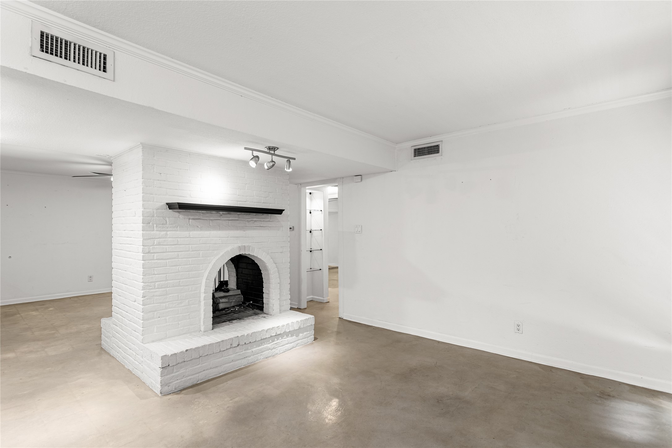 5916 Birchbrook Drive Dallas TX 75206