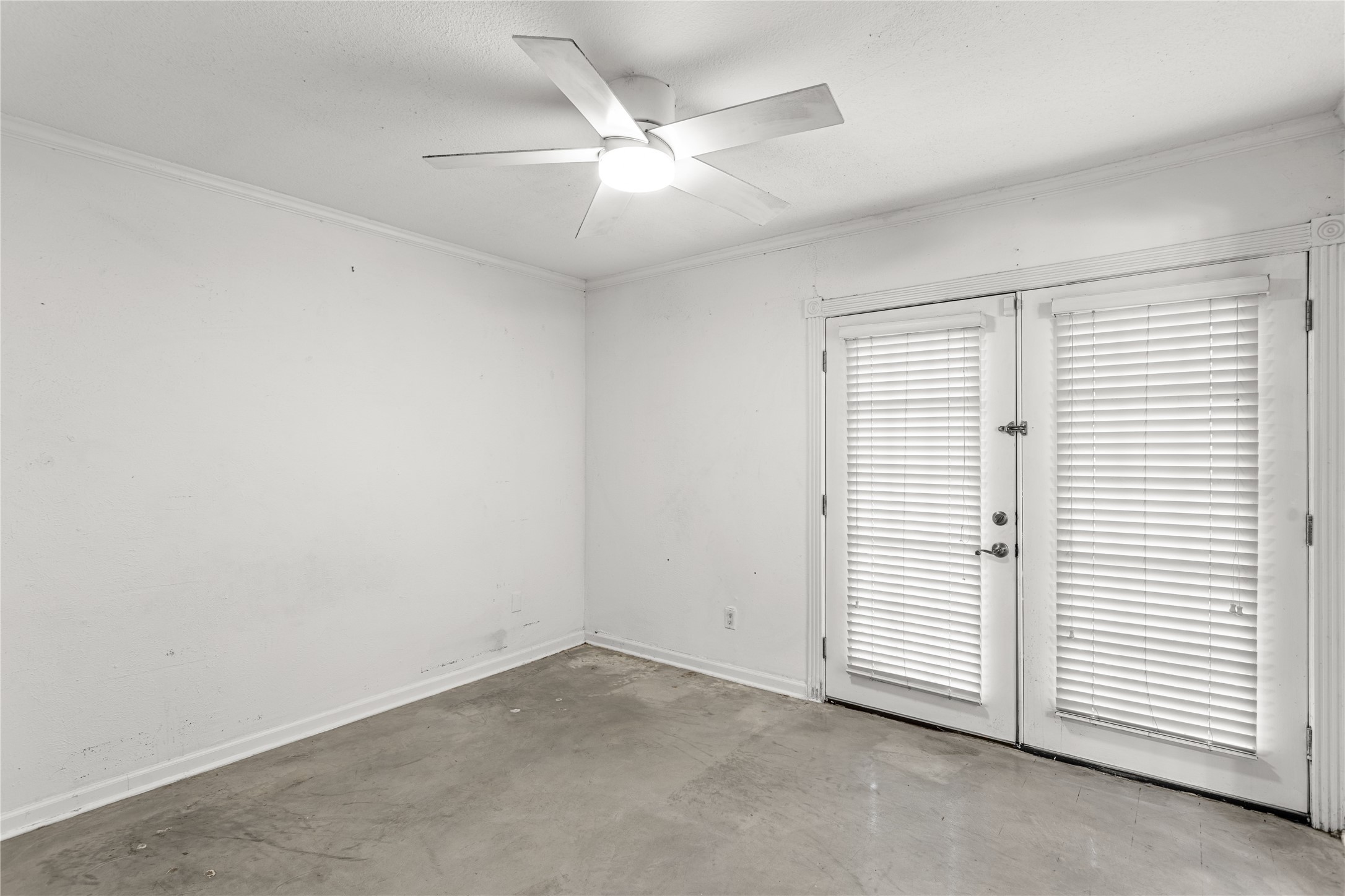 5916 Birchbrook Drive Dallas TX 75206