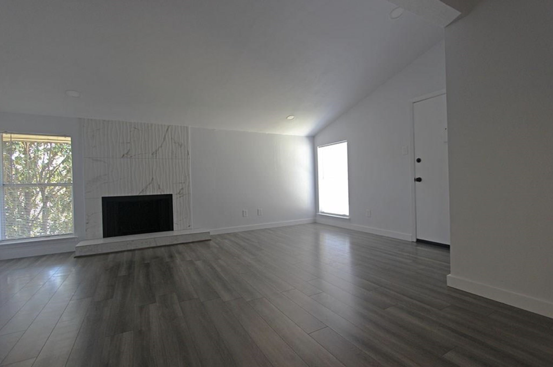 12816 Midway Road Dallas TX 75244