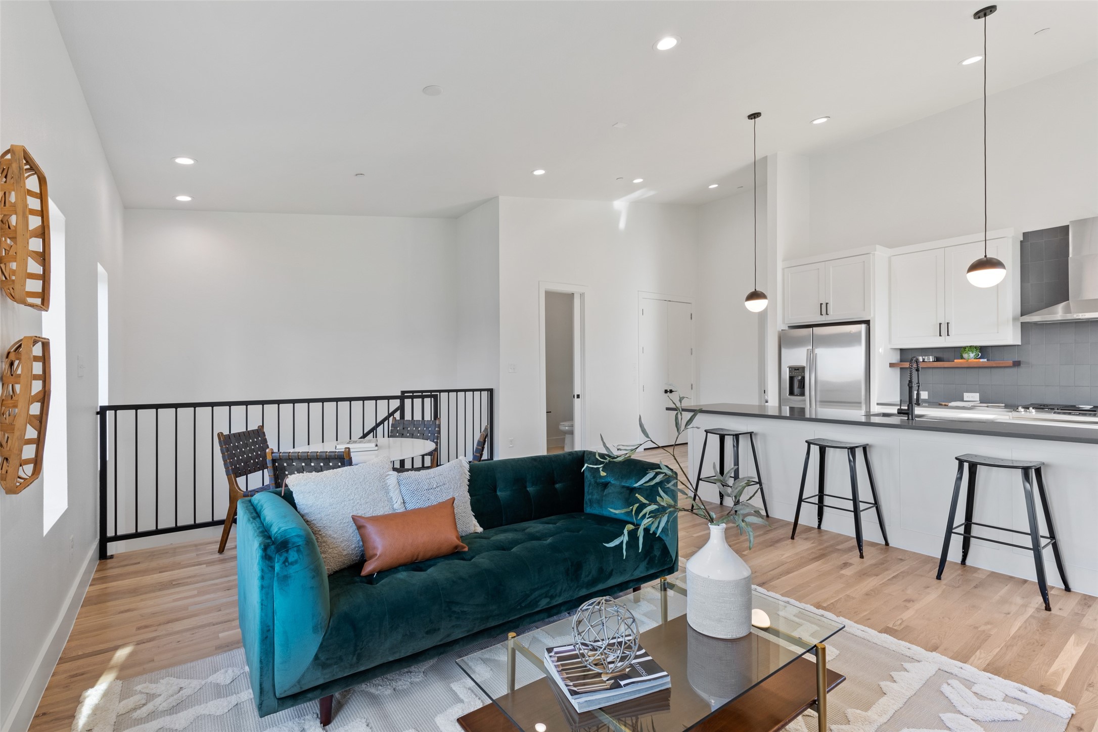 2120 Lovedale Avenue Dallas TX 75235