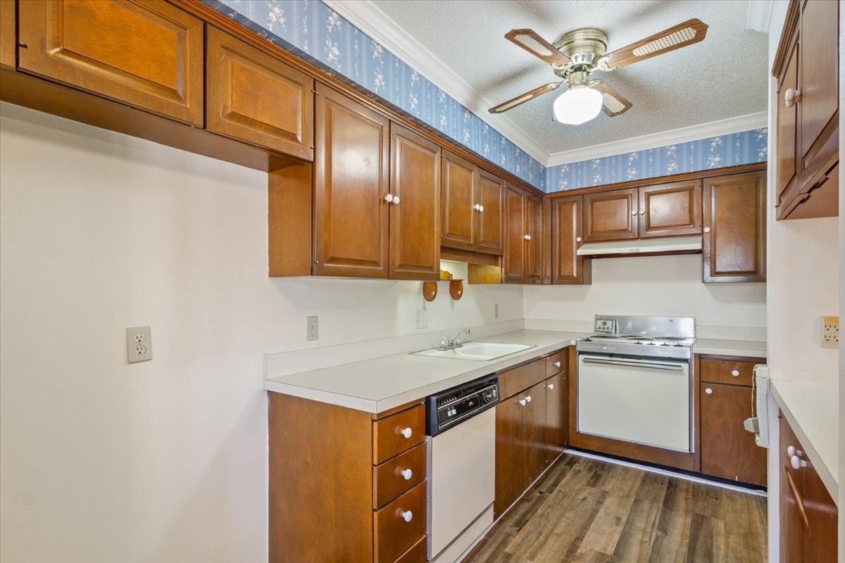 5226 Lake Shore Drive Waco TX 76710