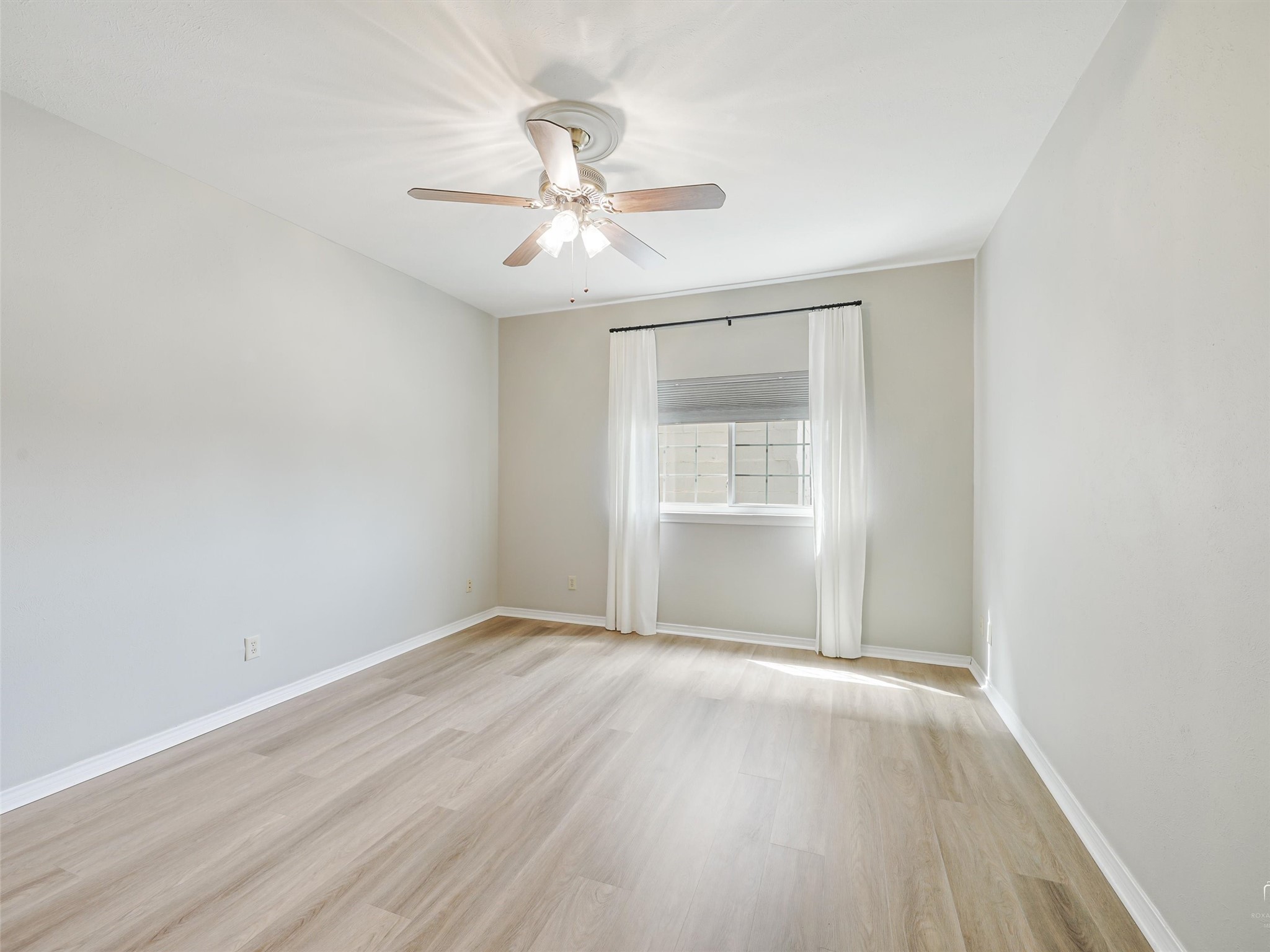 1010 Allen Street Dallas TX 75204