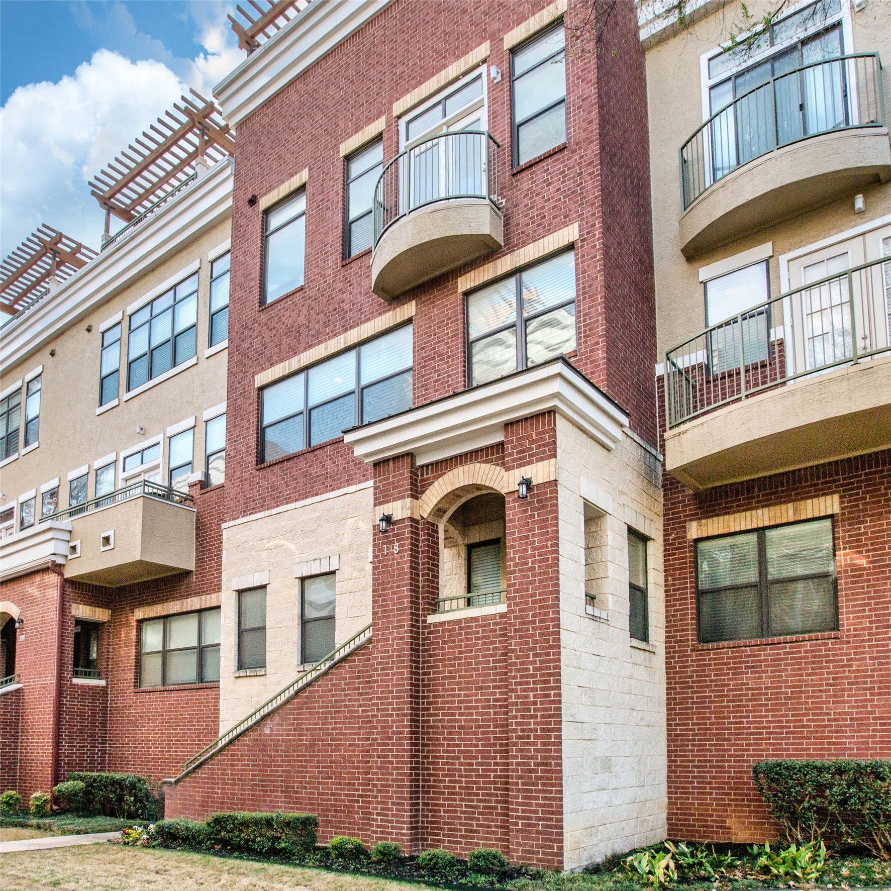 1201 Beaconsfield Lane Arlington TX 76011