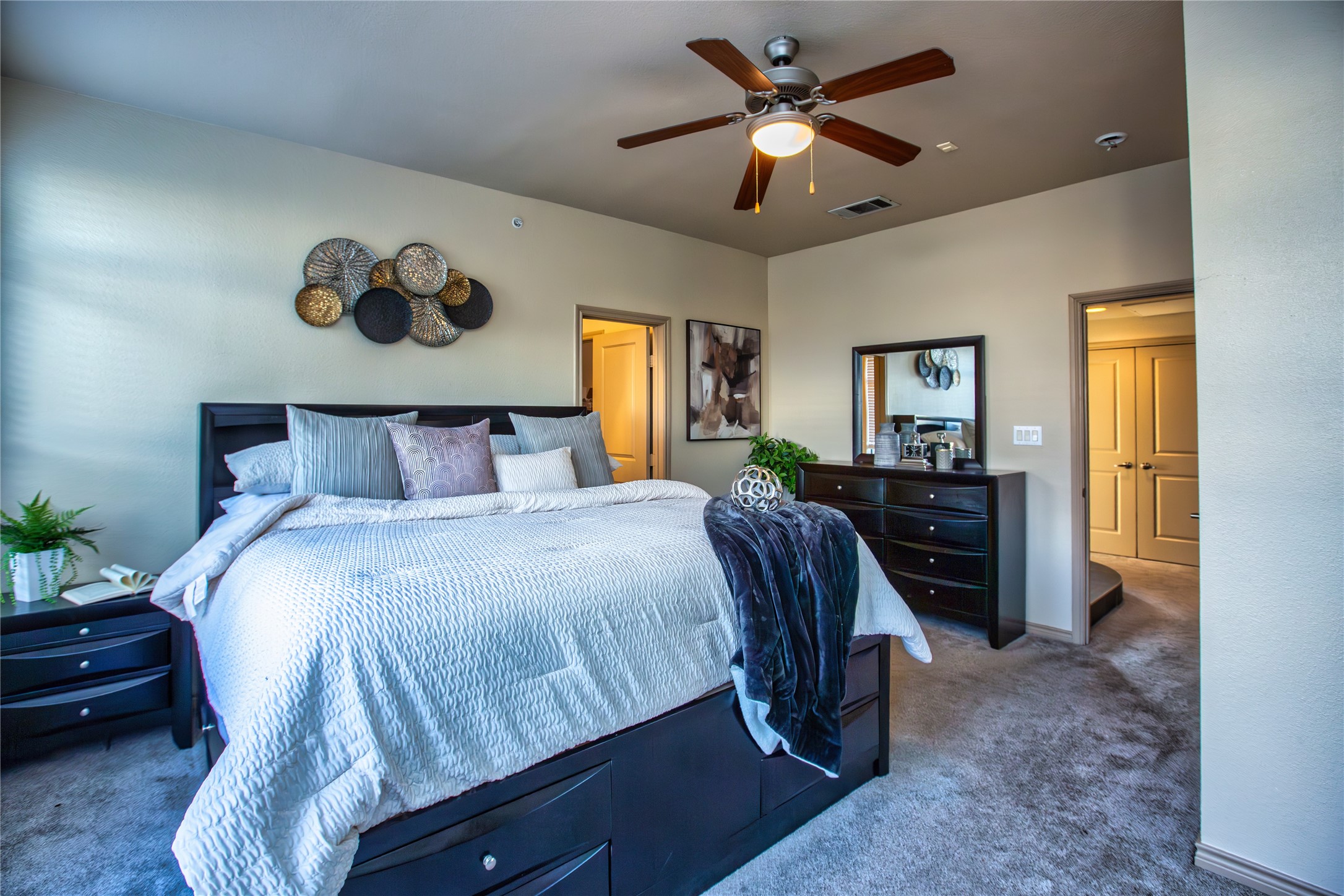 1201 Beaconsfield Lane Arlington TX 76011