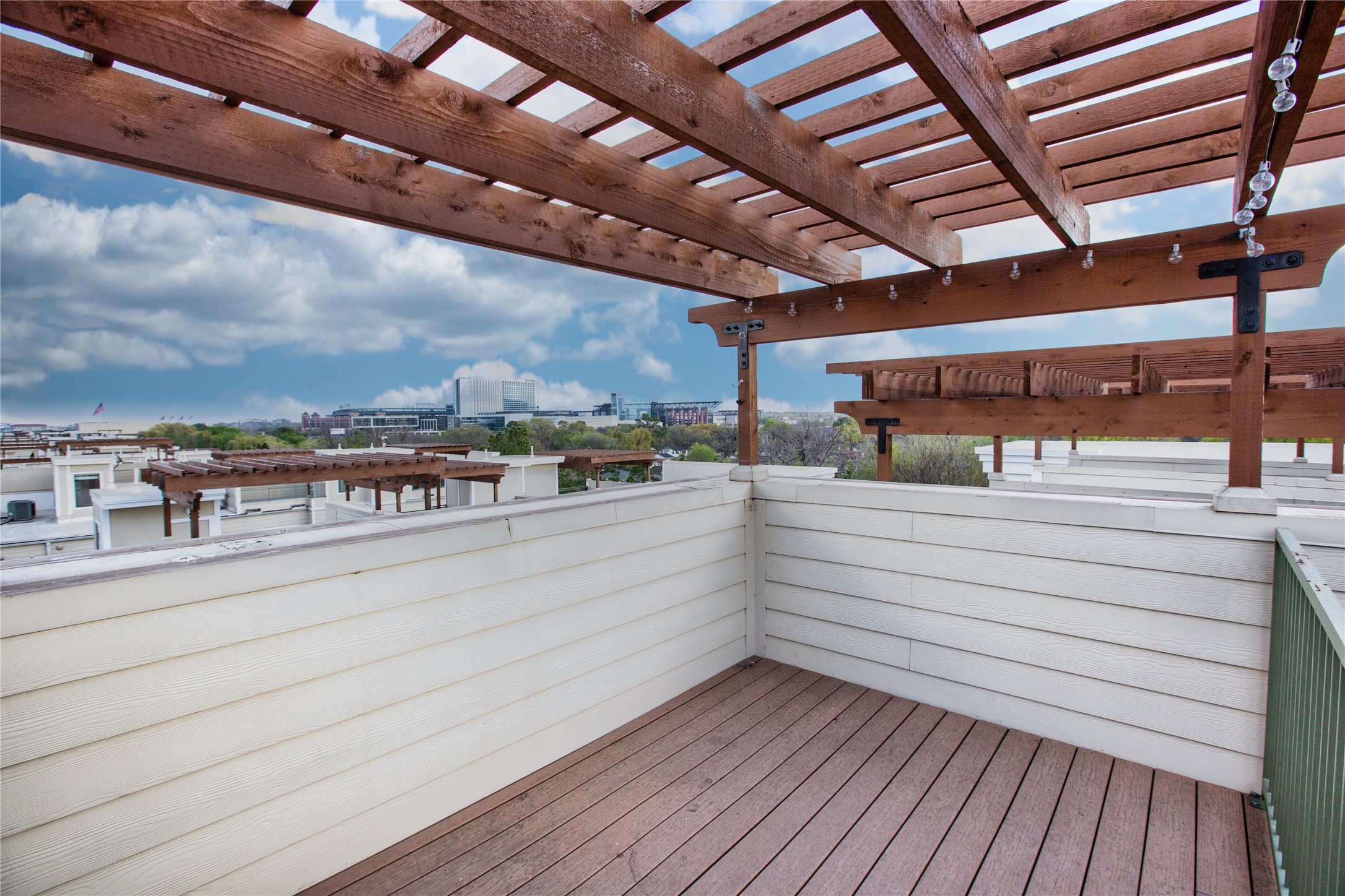 1201 Beaconsfield Lane Arlington TX 76011