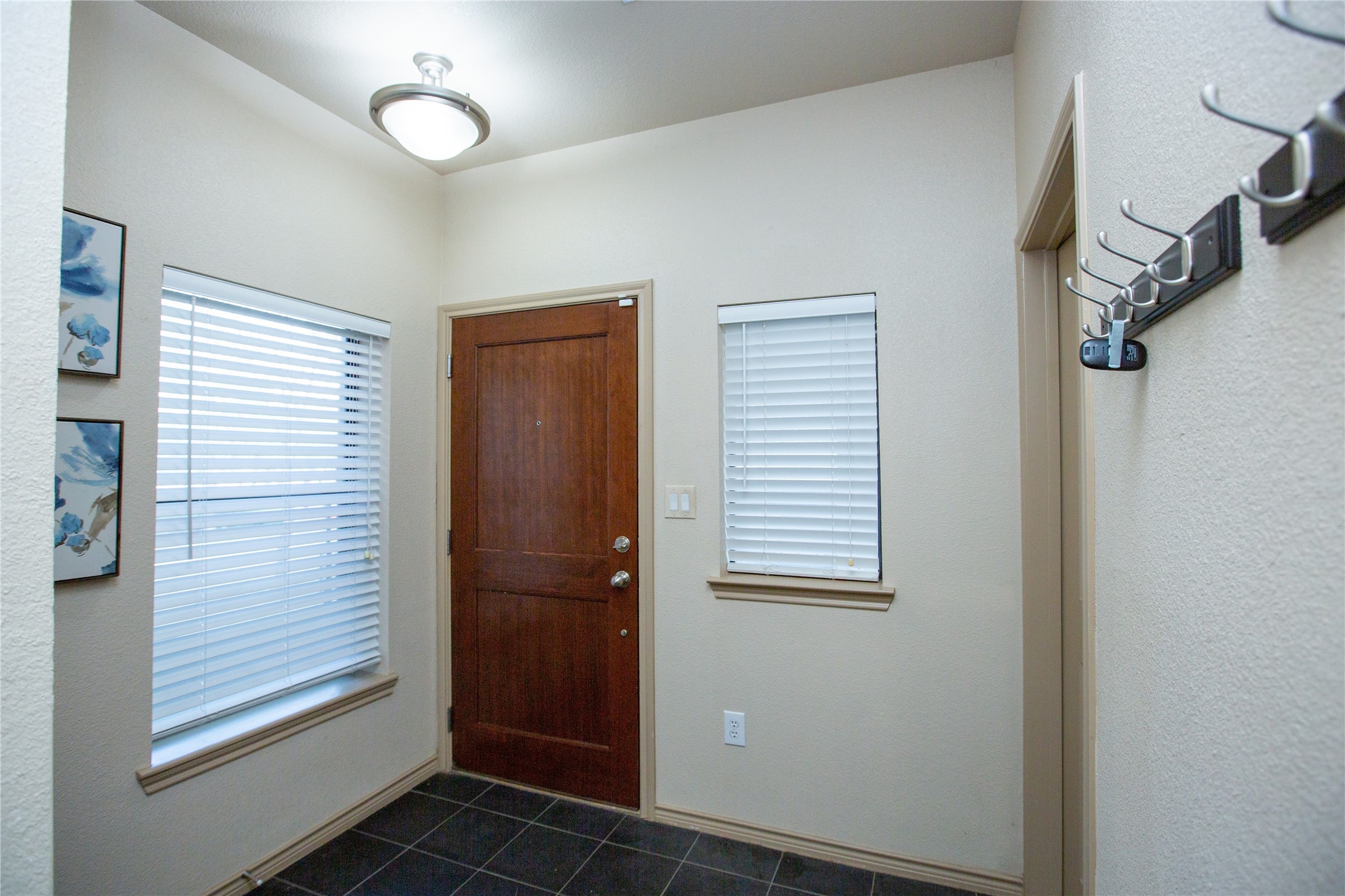 1201 Beaconsfield Lane Arlington TX 76011
