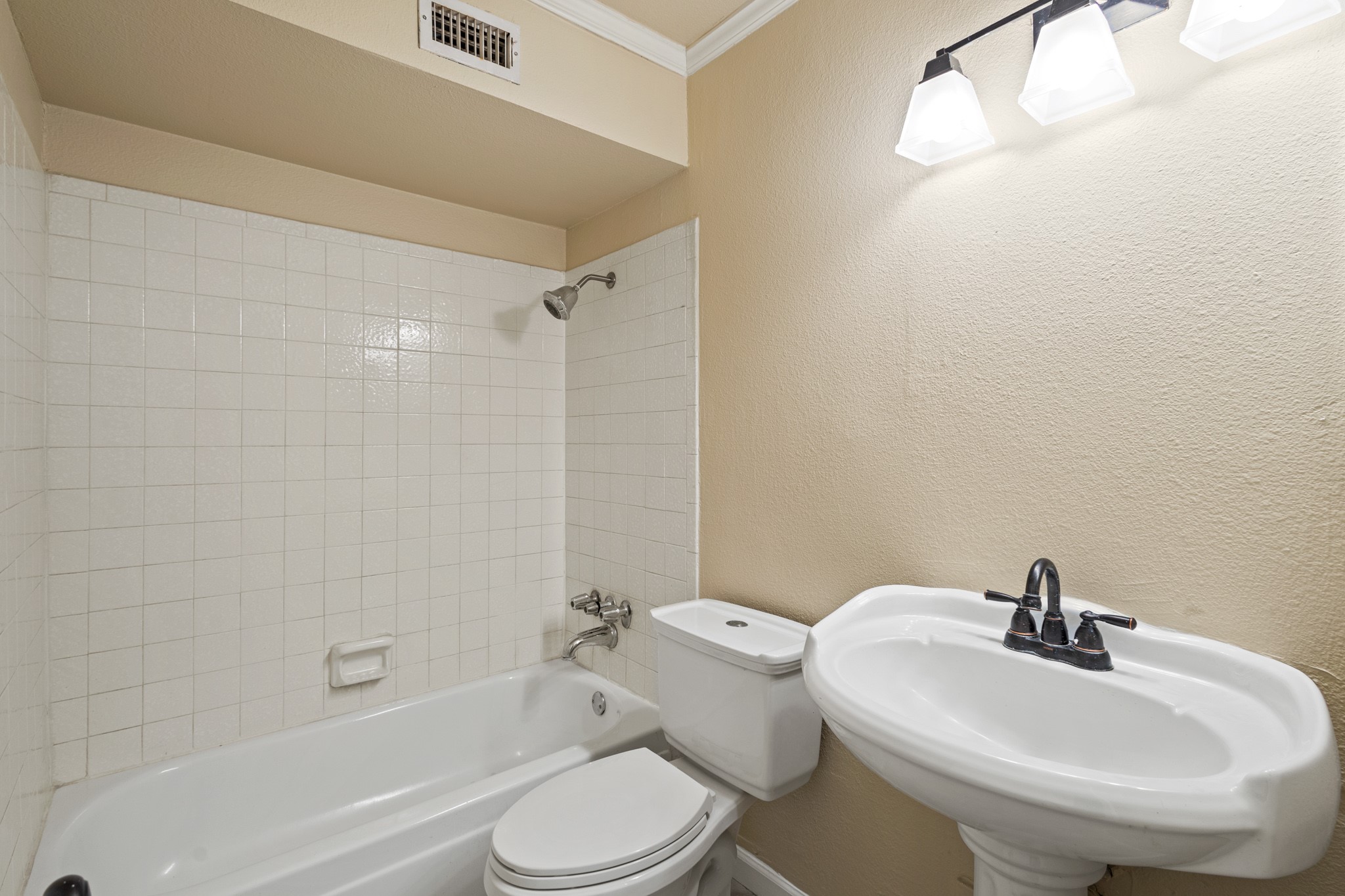 5634 Boca Raton Boulevard Fort Worth TX 76112
