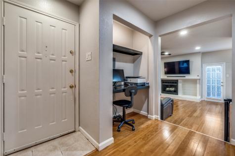 7525 Holly Hill Drive Dallas TX 75231