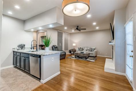 7525 Holly Hill Drive Dallas TX 75231