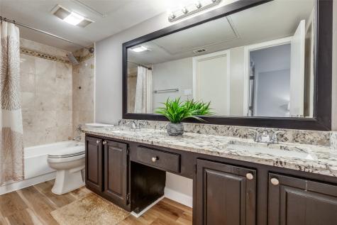 7525 Holly Hill Drive Dallas TX 75231