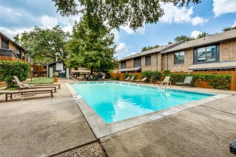 7525 Holly Hill Drive Dallas TX 75231