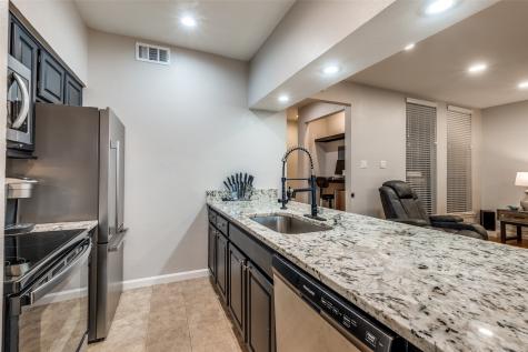 7525 Holly Hill Drive Dallas TX 75231