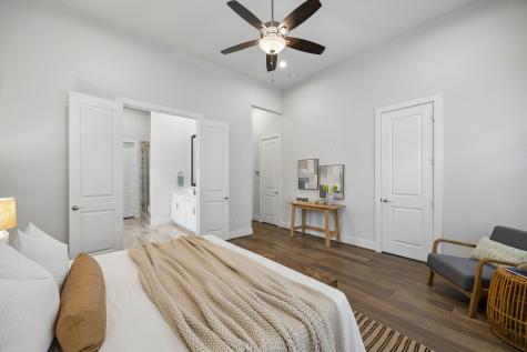 14971 Oak Street Addison TX 75001