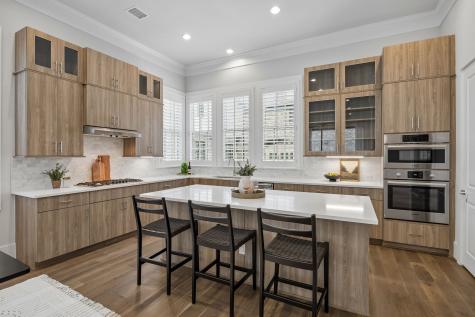 14971 Oak Street Addison TX 75001