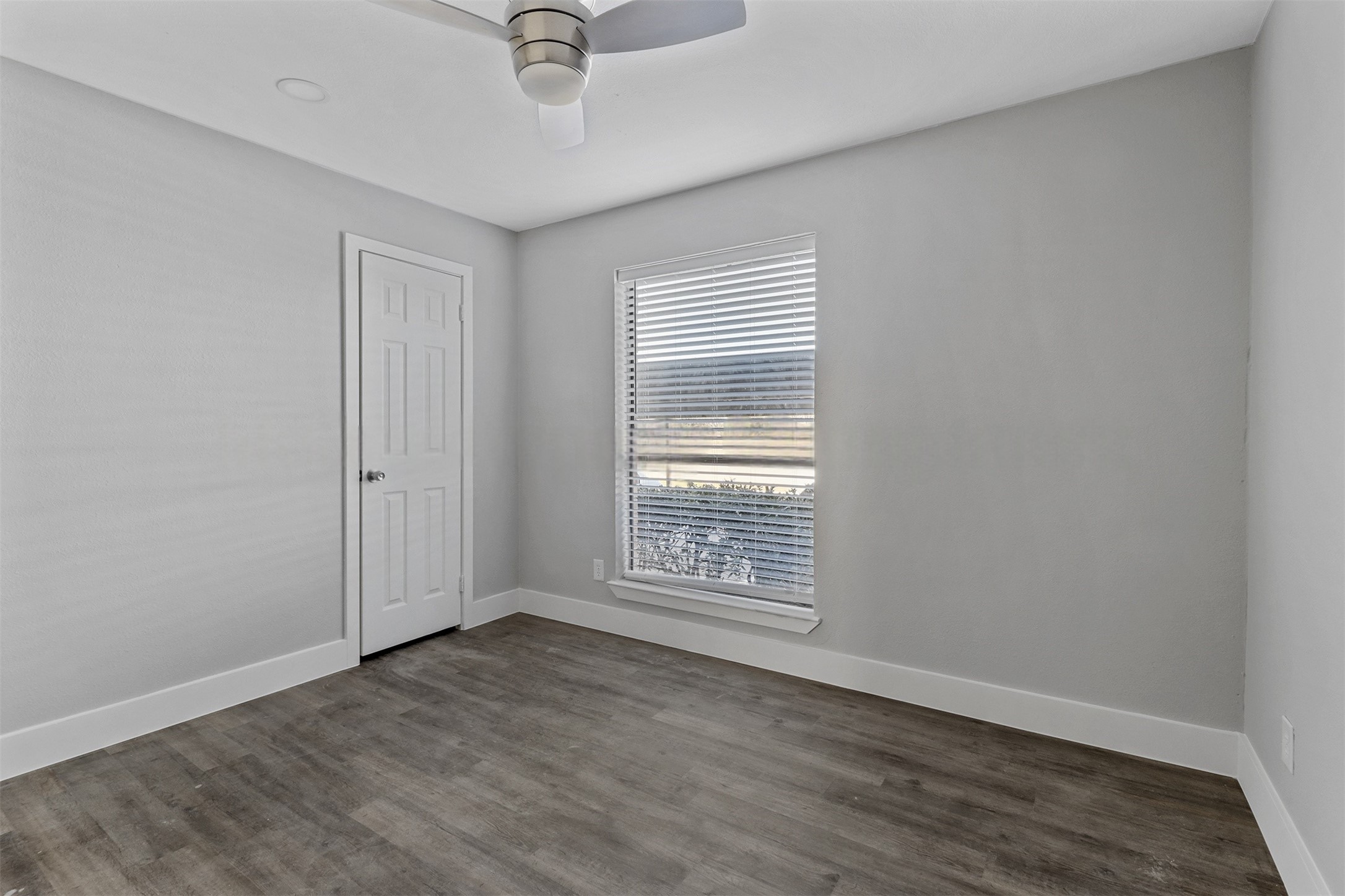 1513 E Interstate 30 Garland TX 75043