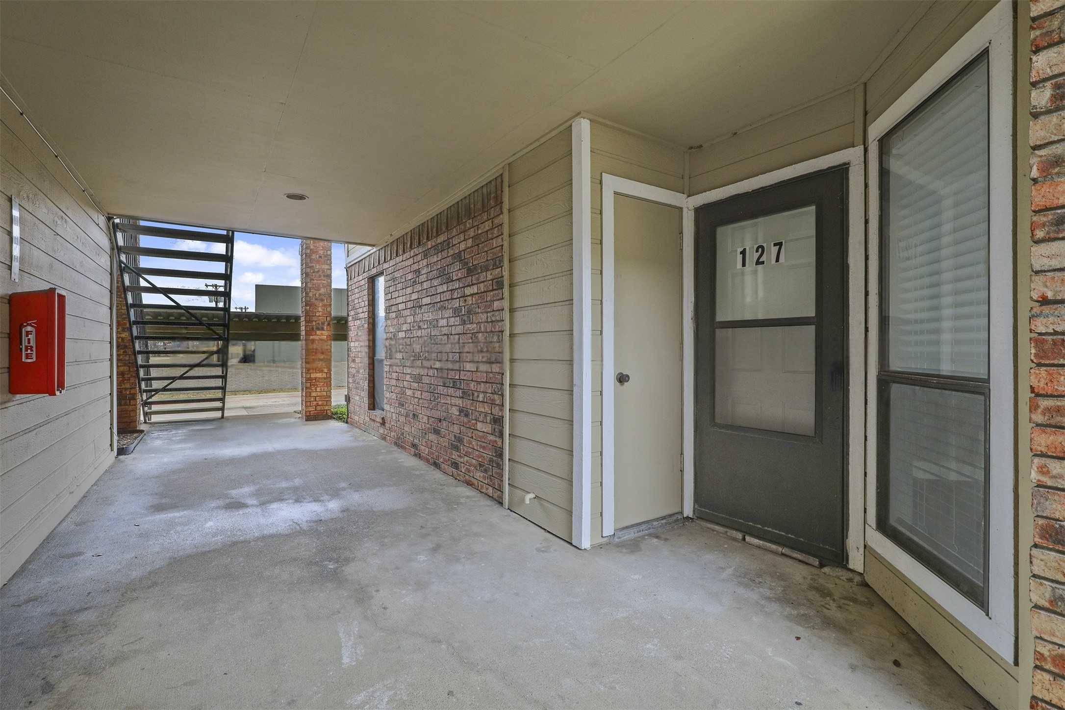 1513 E Interstate 30 Garland TX 75043