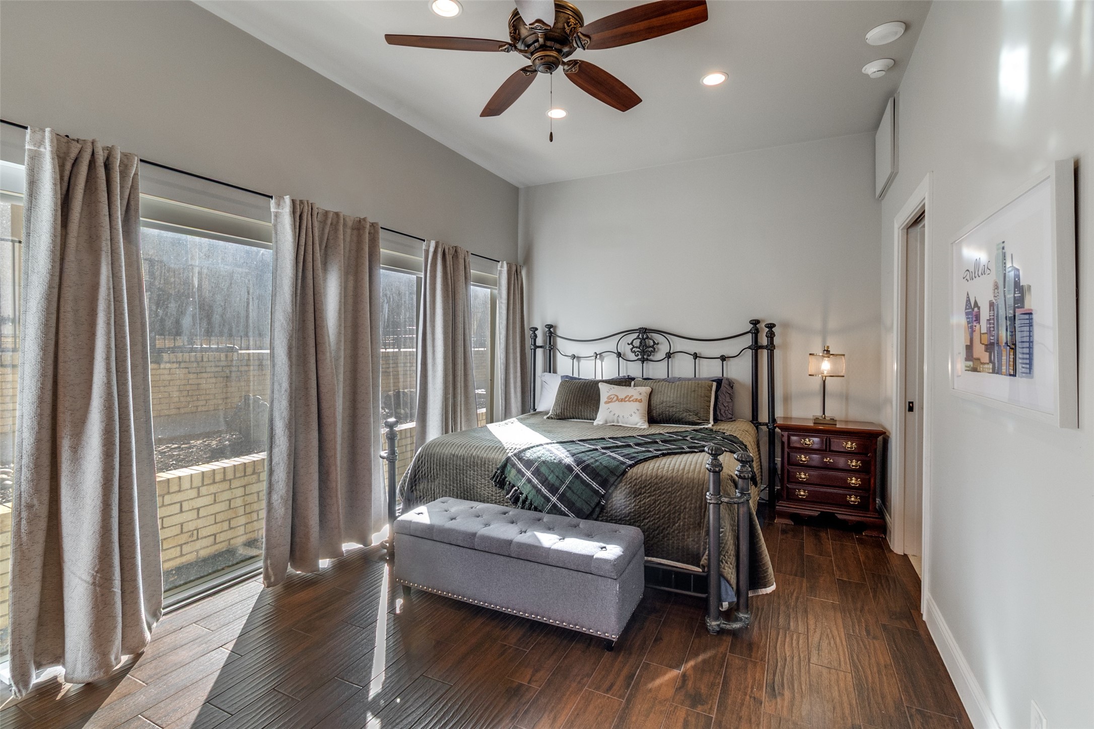 6211 W Northwest Highway Dallas TX 75225