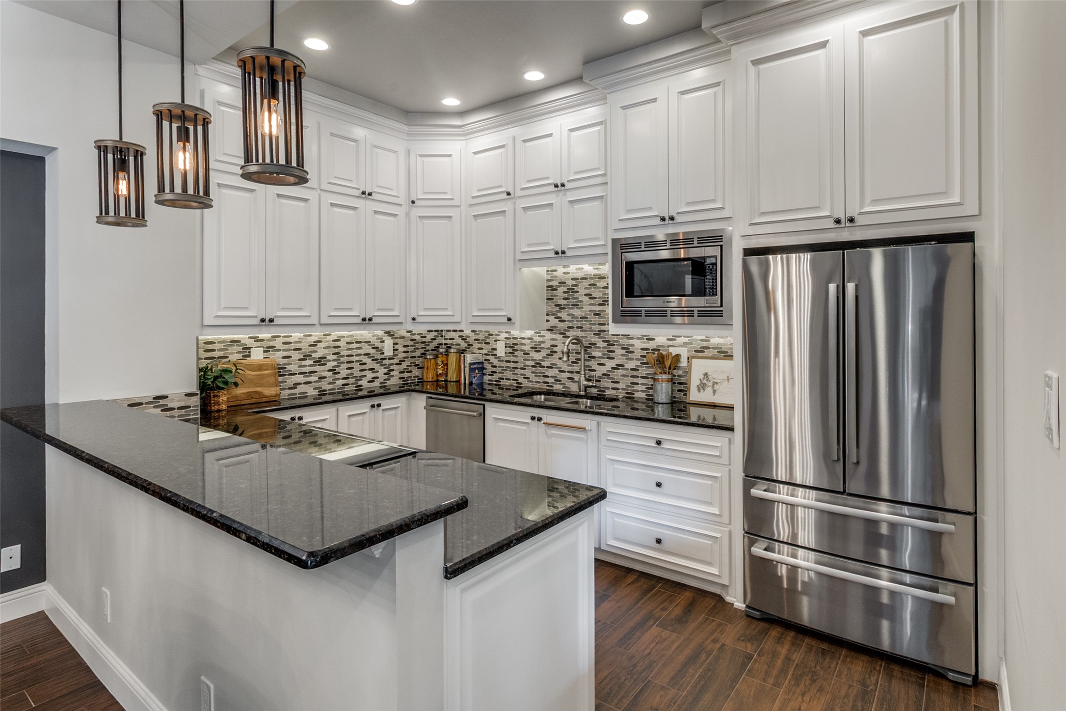 6211 W Northwest Highway Dallas TX 75225