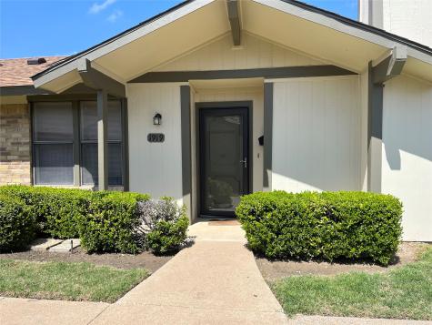 1919 Wyndemere Lane Garland TX 75042