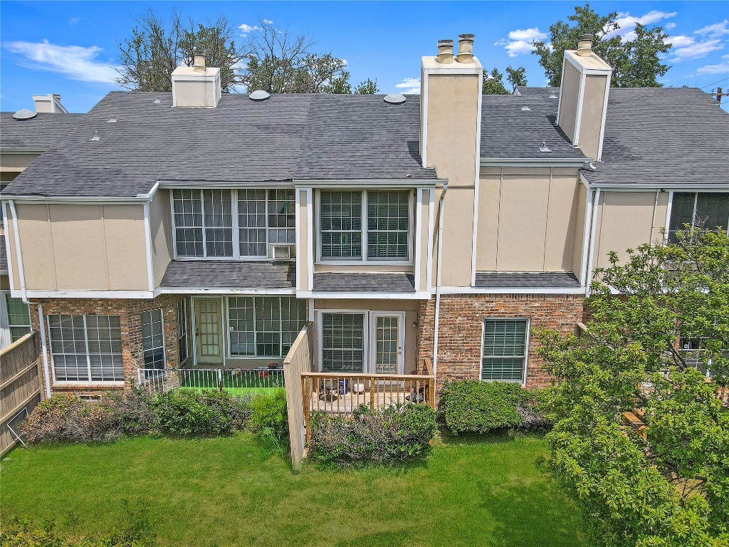 2302 Northlake Court Irving TX 75038