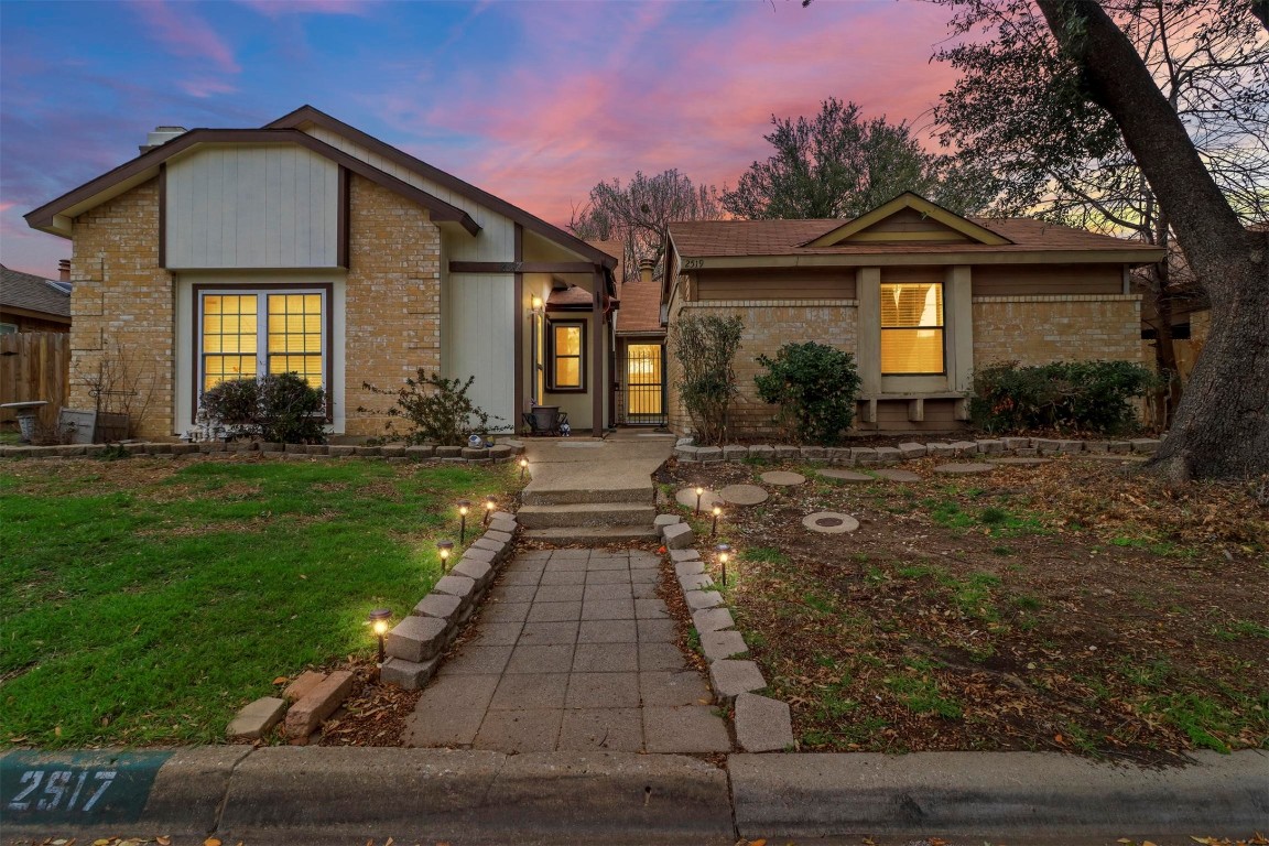 2519 Sunflower Drive Arlington TX 76014
