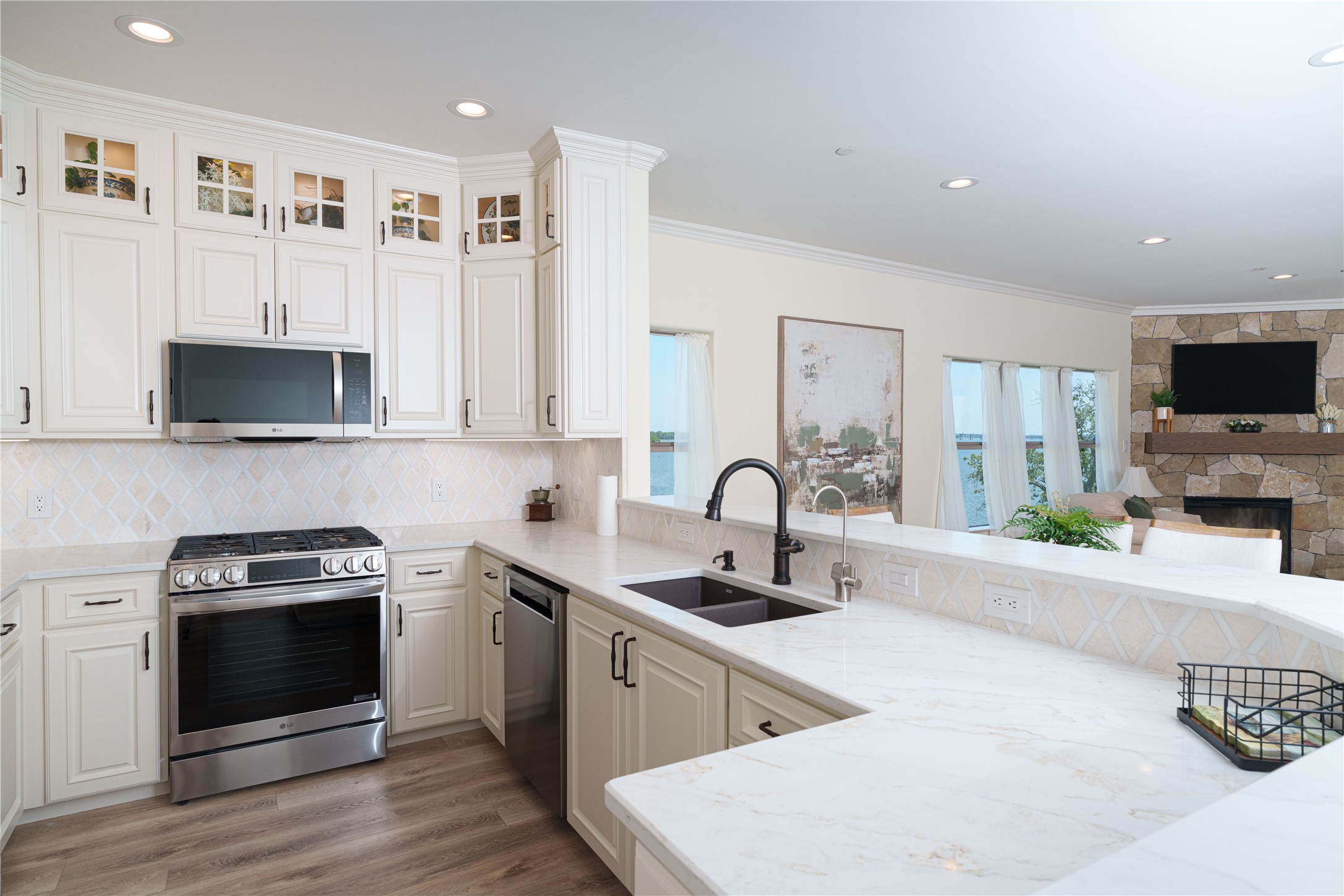 500 Waters Edge Drive Lake Dallas TX 75065
