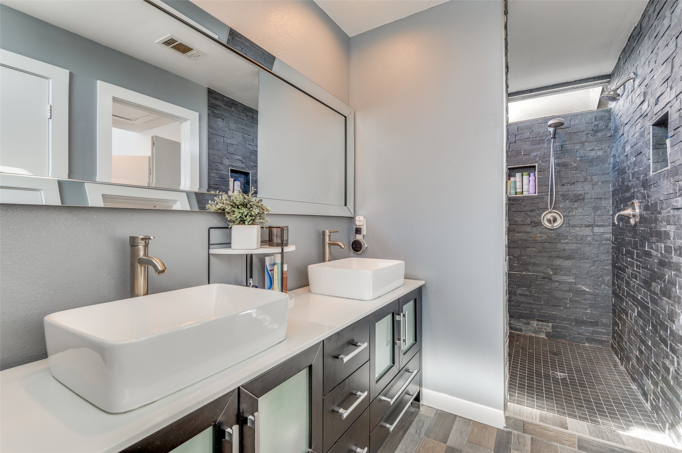 4605 Lester Drive Dallas TX 75219