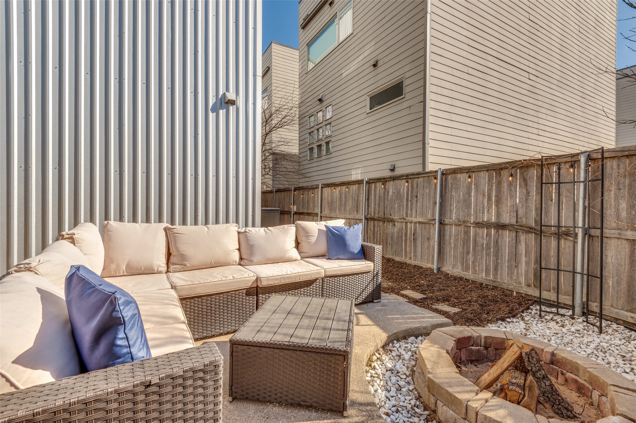 4605 Lester Drive Dallas TX 75219