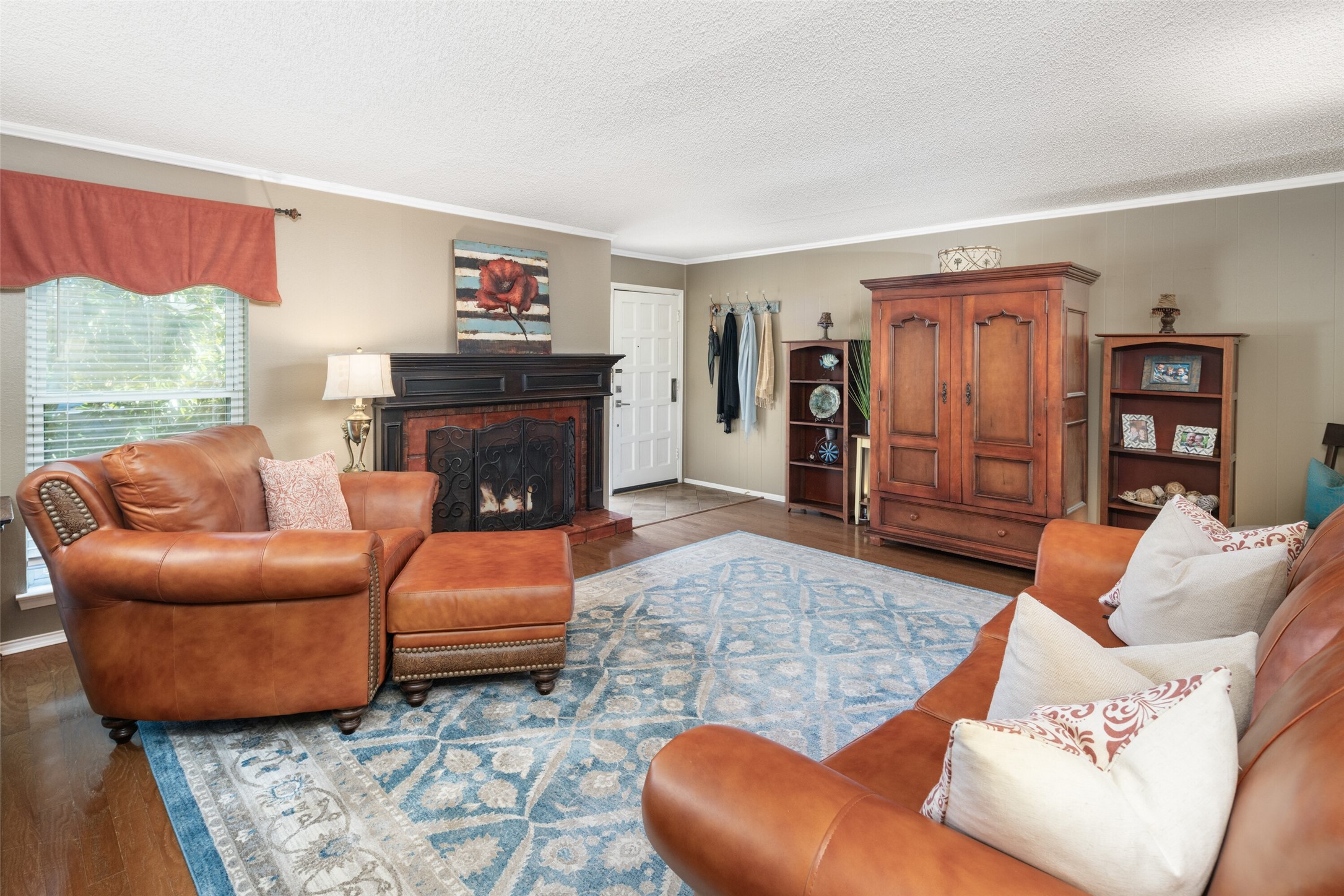 5915 Copperwood Lane Dallas TX 75248