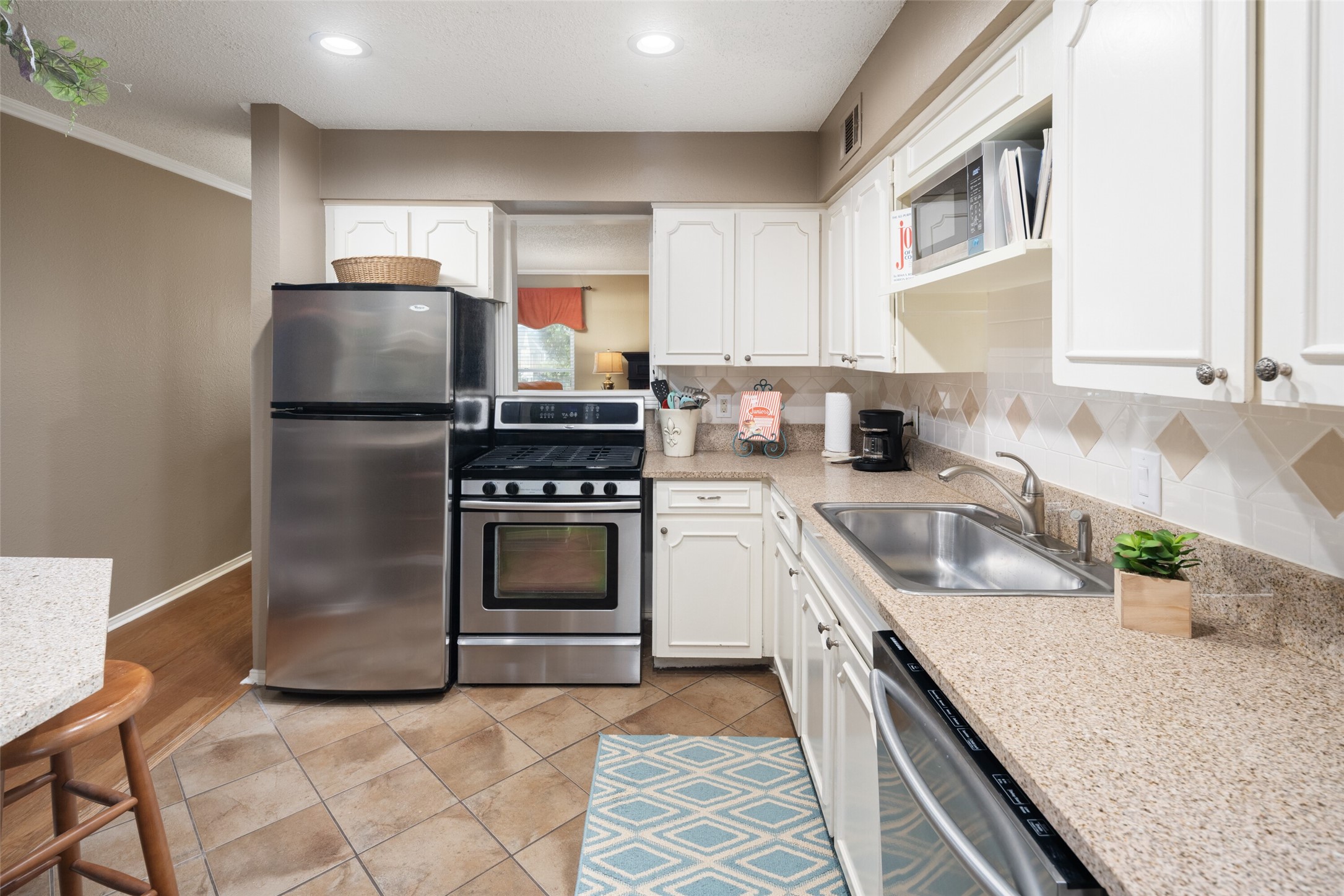 5915 Copperwood Lane Dallas TX 75248