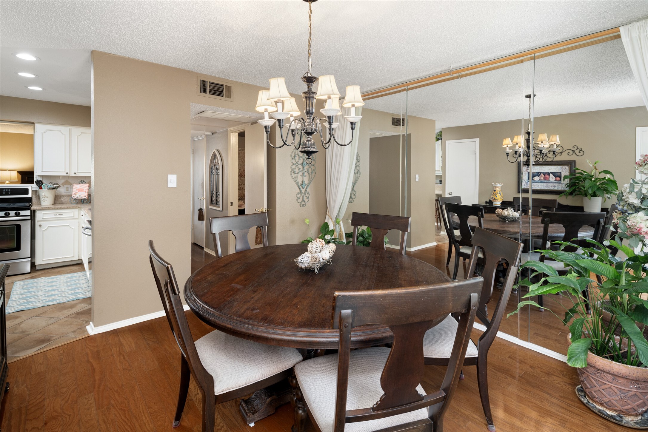 5915 Copperwood Lane Dallas TX 75248