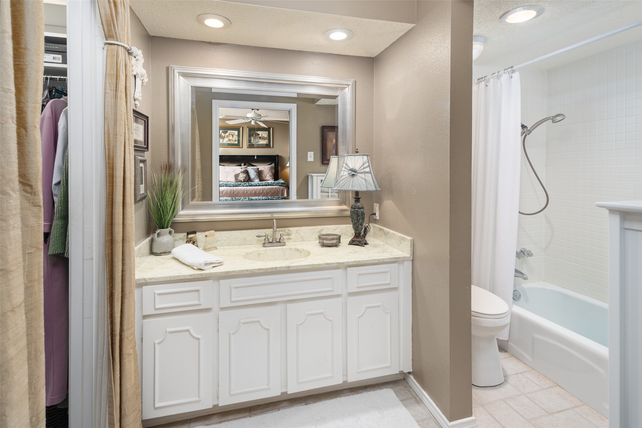 5915 Copperwood Lane Dallas TX 75248
