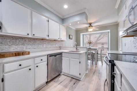 10029 Regal Park Lane Dallas TX 75230