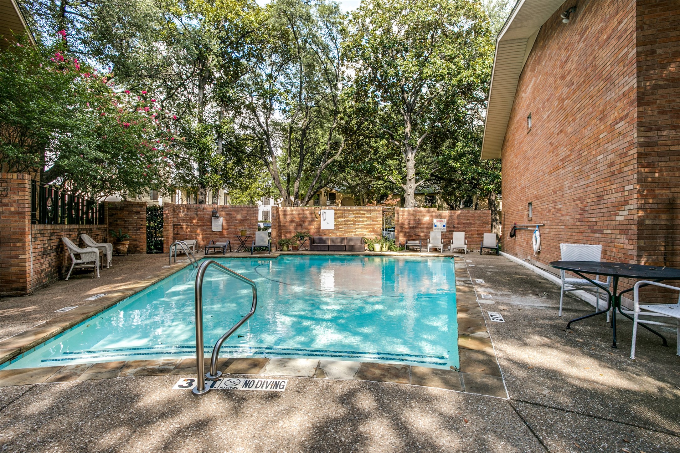 10029 Regal Park Lane Dallas TX 75230