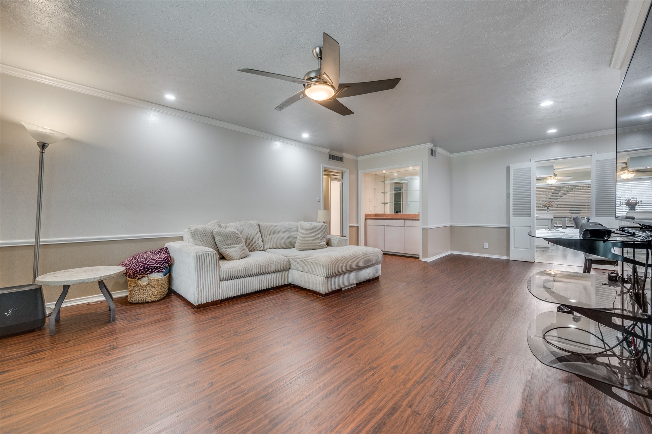 10029 Regal Park Lane Dallas TX 75230