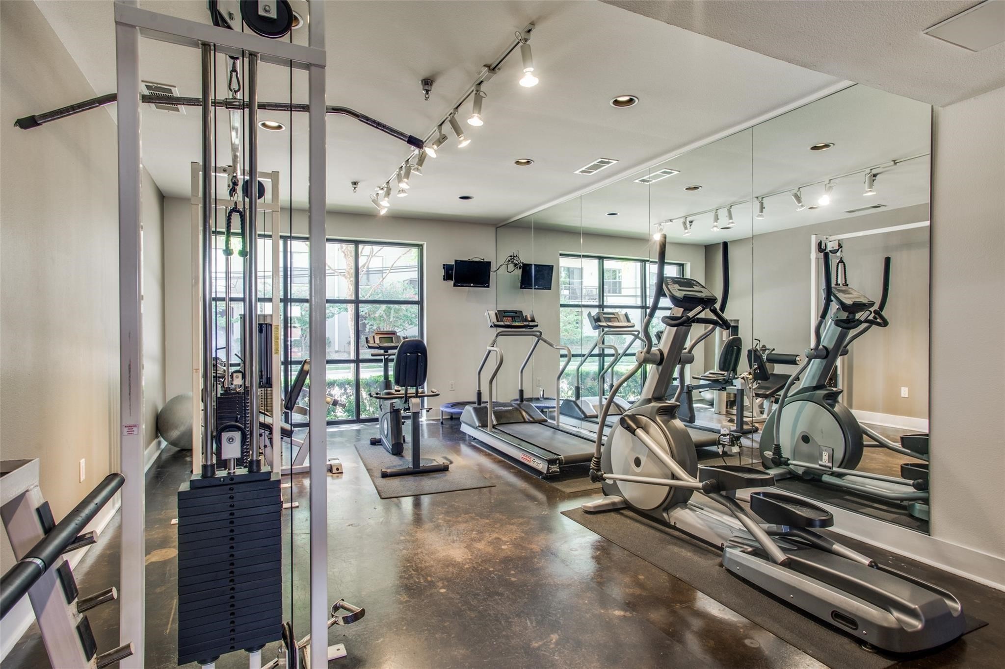 4605 Cedar Springs Road Dallas TX 75219