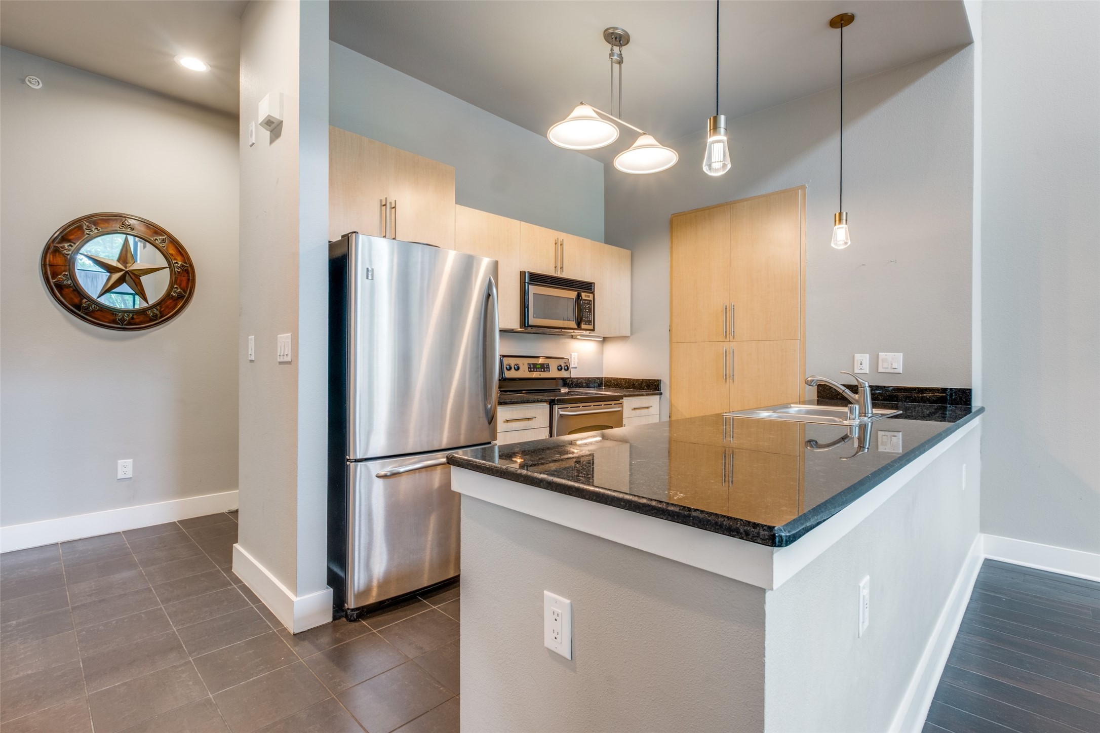 4605 Cedar Springs Road Dallas TX 75219