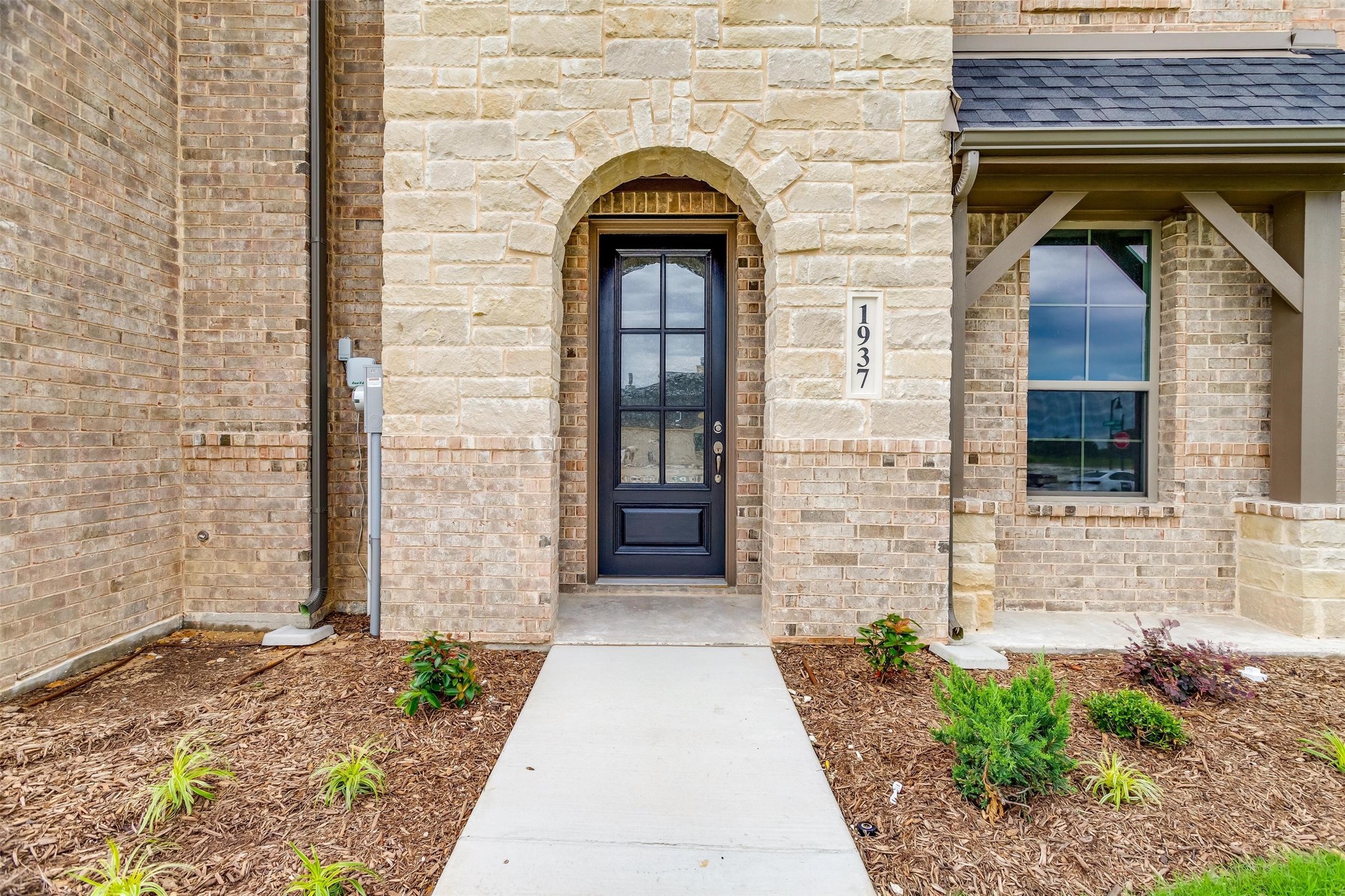 1529 Homeplace Circle Mansfield TX 76063