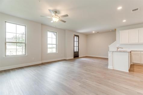 1529 Homeplace Circle Mansfield TX 76063