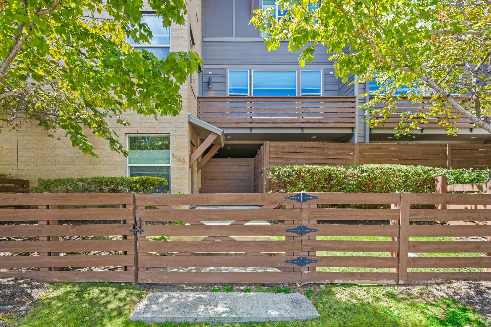5163 Capitol Avenue Dallas TX 75206