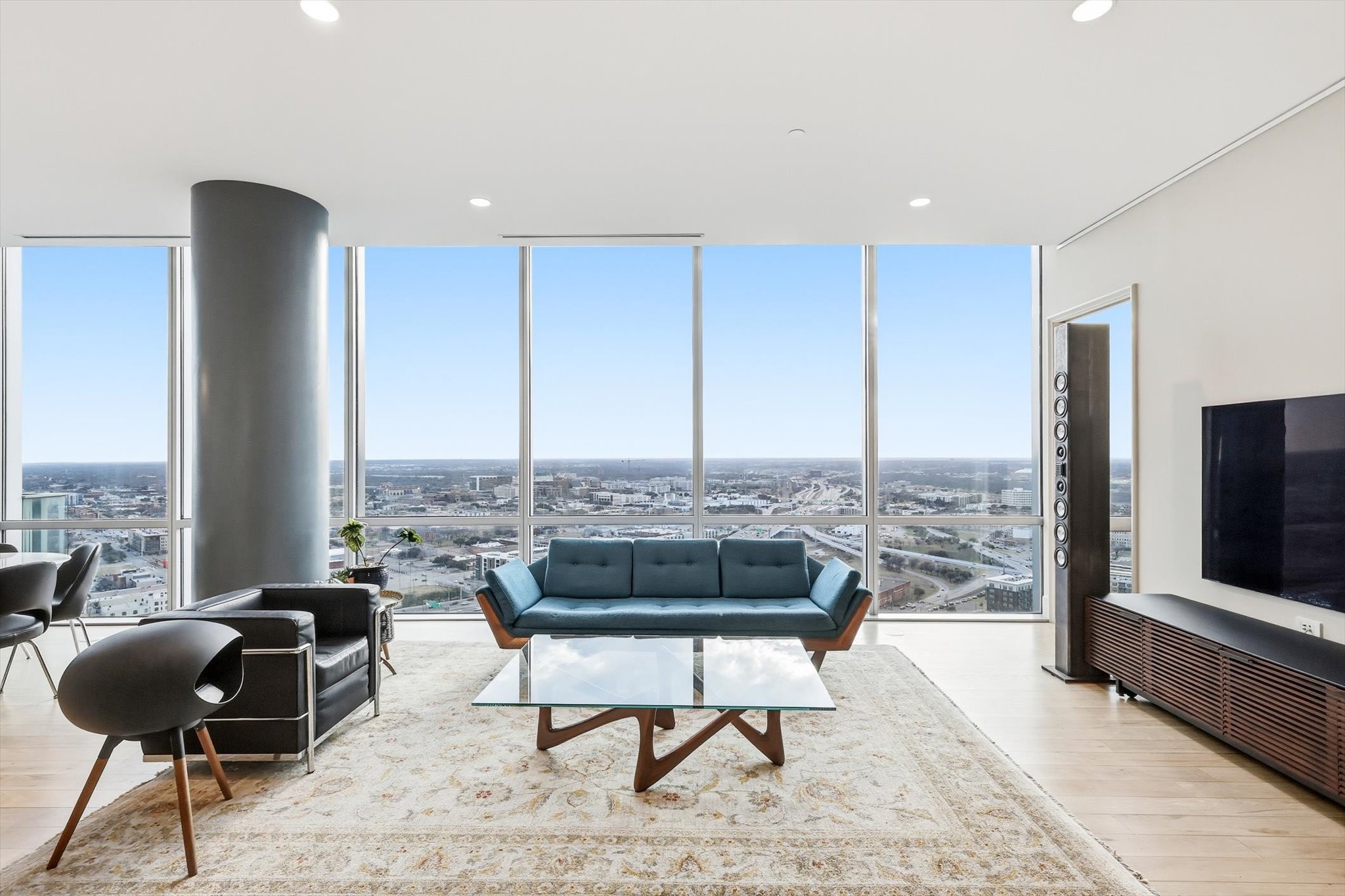 1301 Throckmorton Street Fort Worth TX 76102